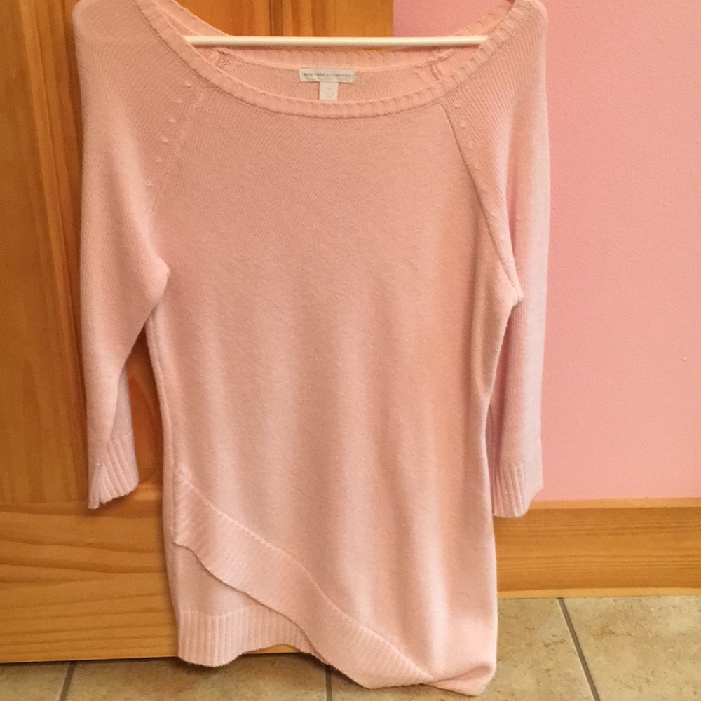 New York and Conblush quarter sleeve sweater